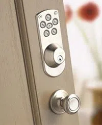 State Locksmith Services Charlotte, NC 704-751-5894 - comm-01